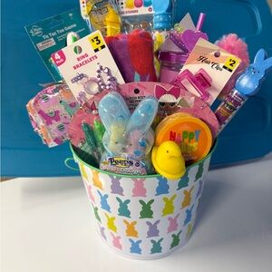 PEEPS Easter Gift Basket with Toys and Accessories